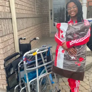 Jazmin_Headley_Barrels_and_wheechairs_donation_2